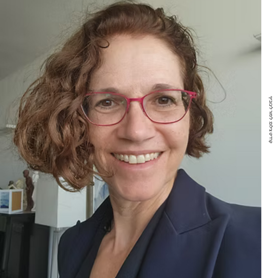 תמונת מופע: דור ה-AI&colon; הזדמנויות&comma; סכנות ומה עושים בבית&quest;